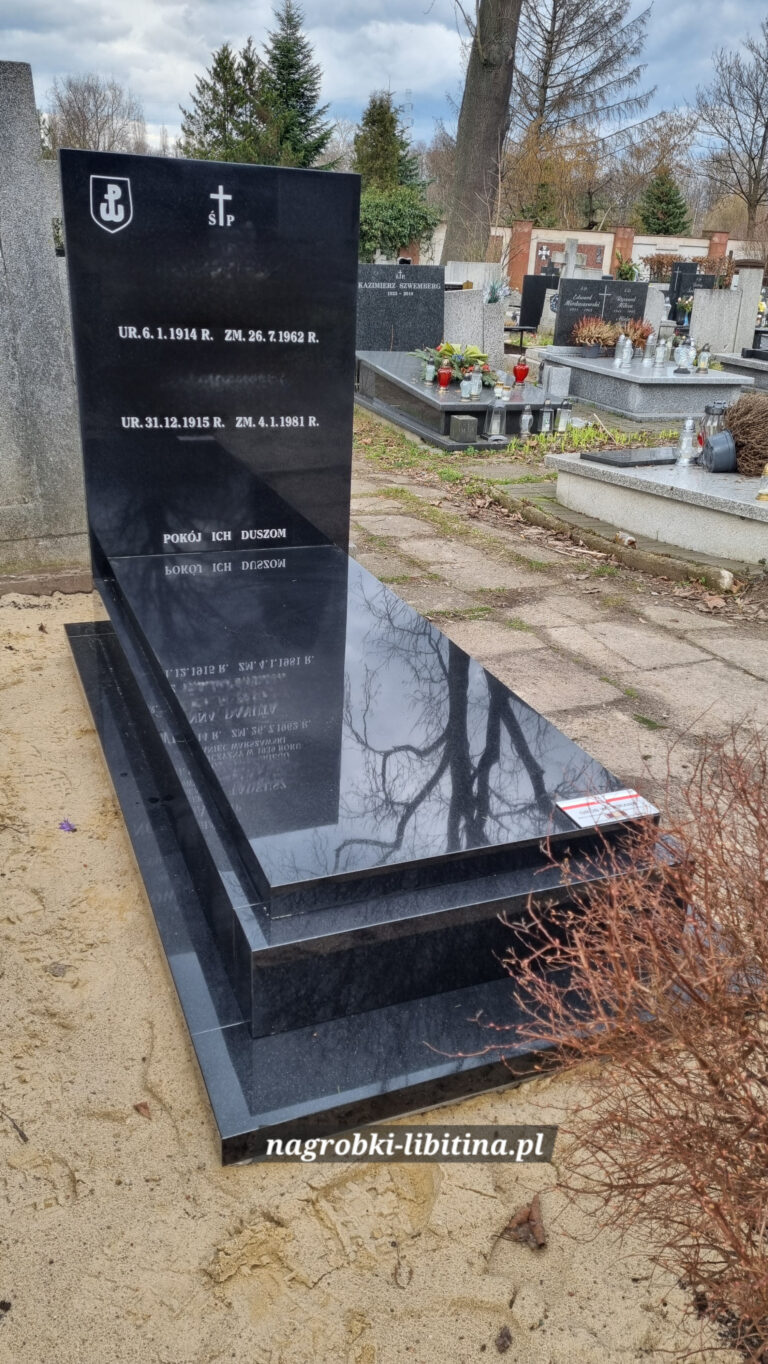 nagrobek granitowy Szwed - od 16000zł